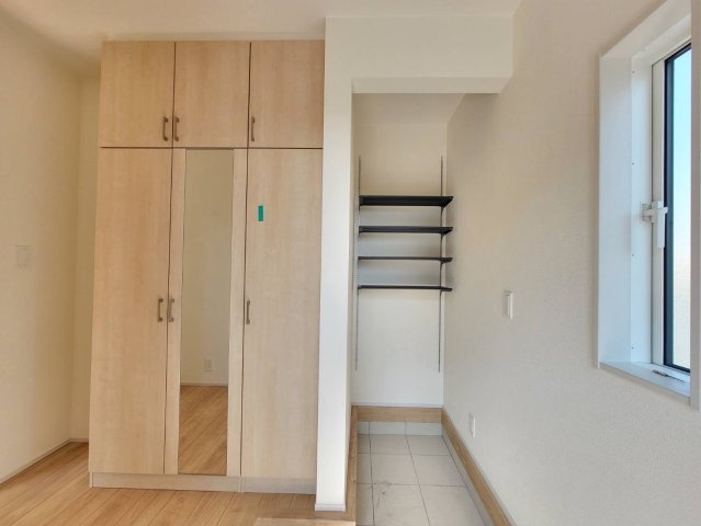 【ブルーミングガーデン】　宇都宮市弥生2丁目の前面道路含む現地写真|〇１号棟〇
今もこれからも次世代にわたって住み続けられる安心の住まい♪耐震性、省エネルギー性能に優れ長く安全で快適な暮らしを叶えます。税制面でも優遇措置が受けられます♪
※2026年2月撮影