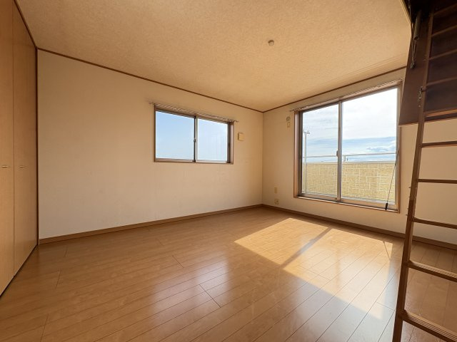 【寝室】 | 寄居町用土　中古戸建