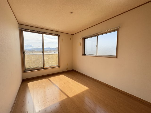 【洋室】 | 寄居町用土　中古戸建