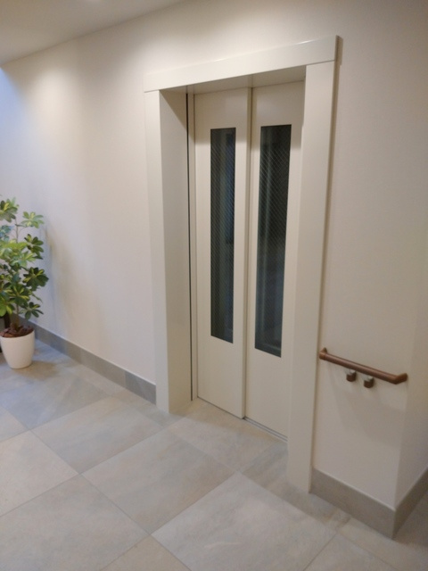 世田谷区世田谷１丁目の賃貸マンションのその他共用部分|エレベーター