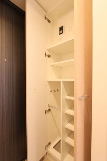 【収納】ハーモニーレジデンス田町♯００２ 