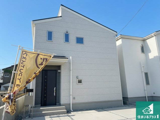 尼崎市今福　新築一戸建ての外観|安心の10年保証！外観を美しく保ち、雨水で汚れを落とします！気になることがありましたら、お気軽にお問い合わせください！