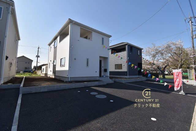 Cradlegarden　 ひたちなか市平磯遠原町　第2　2の駐車場|駐車場は十分なスペース。ご家族それぞれが車をご所有の場合や、来客の際も安心です。
内覧可能です。ご予約はHPから、またお電話でもお気軽にどうぞ。