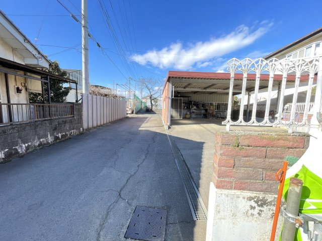 新築戸建・新築建売　桐生市広沢町第19　広沢小学校・広沢中学校の前面道路含む現地写真|閑静な住宅街にあるので落ち着きの生活が見込めます！