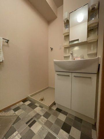 ボヌビー宝塚の独立洗面台|使いやすい独立洗面台です