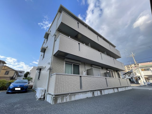 ボヌビー宝塚の外観|おしゃれな外観です