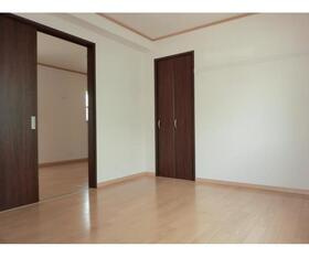 【居間・リビング】 | リバーサイドコート