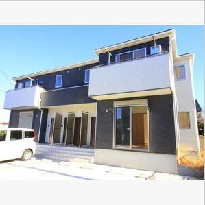 ROSSO鴻巣のエントランス