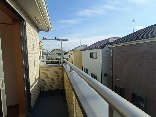 北葛飾郡松伏町　田中3丁目　中古戸建のバルコニー|お洗濯にも便利なバルコニー