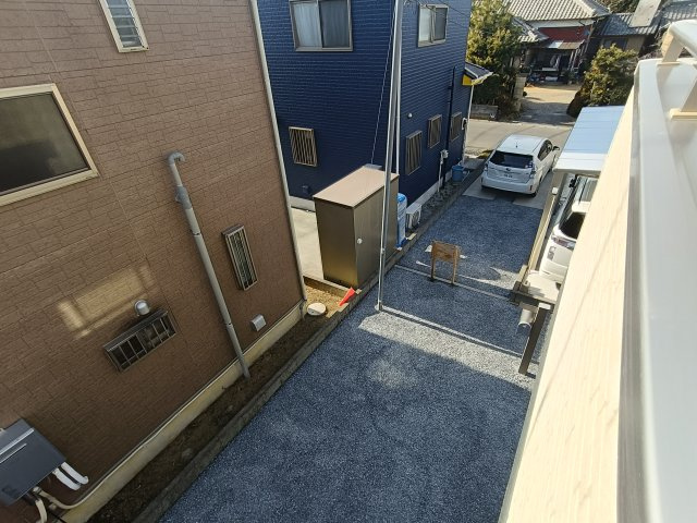 北葛飾郡松伏町　田中3丁目　中古戸建の駐車場|駐車場があるので、車を買う予定の方も安心です