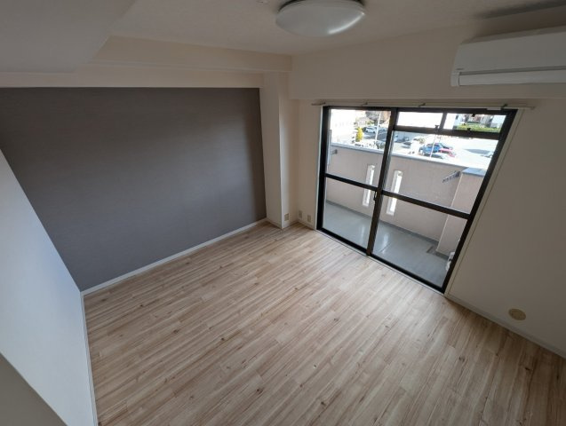 冨士スカイマンションの居間・リビング