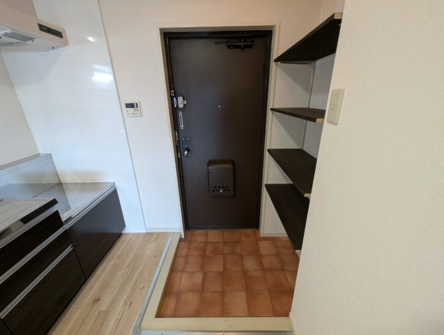 冨士スカイマンションの玄関