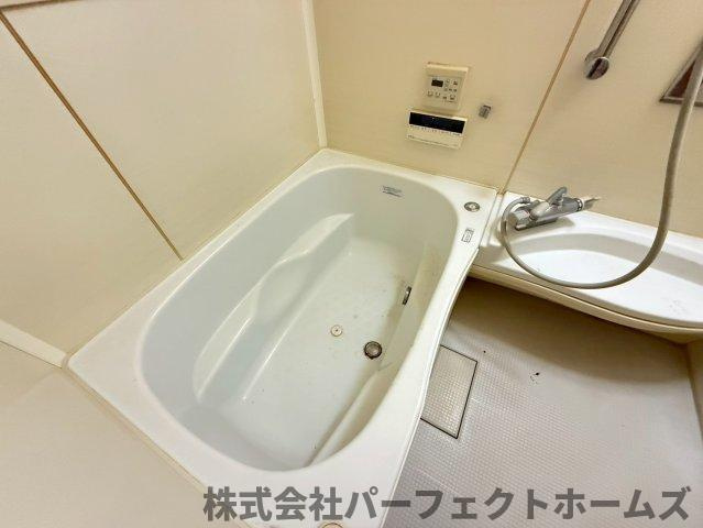 PH禁野本町中古戸建の浴室