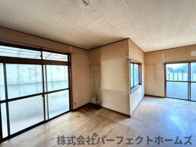 PH禁野本町中古戸建の洋室