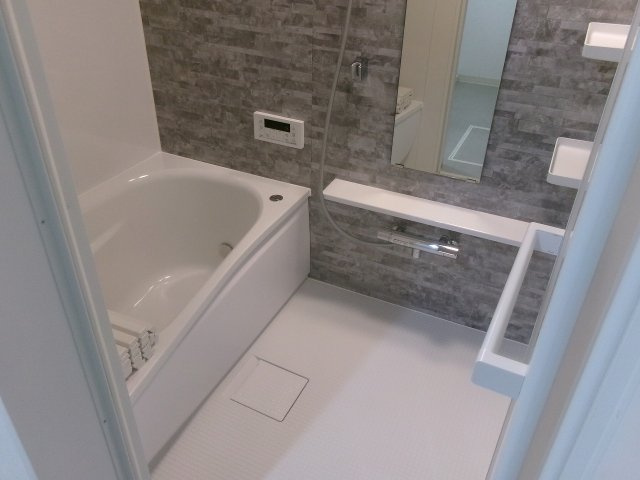 アルクグレイスの浴室