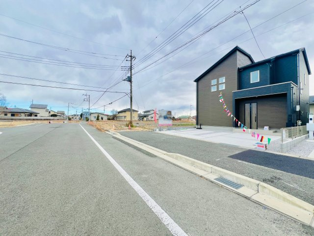 高崎市下之城町の前面道路含む現地写真|車の通りも少なく駐車も楽々♪