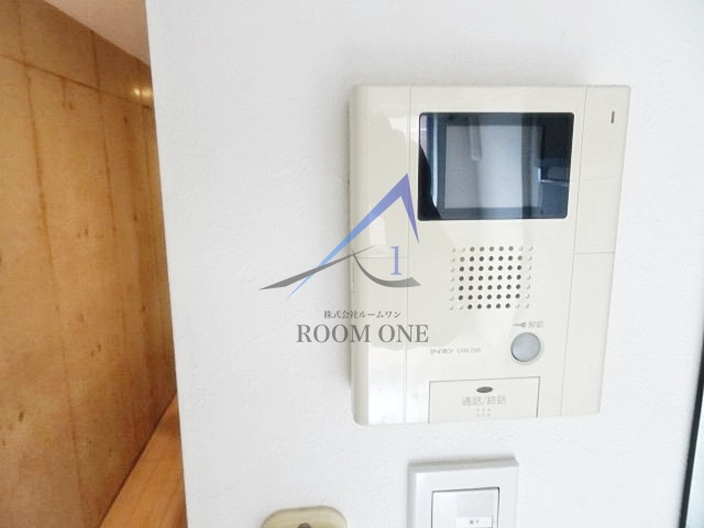ＧＣ大森本町のセキュリティ|モニター付きインターホンです。