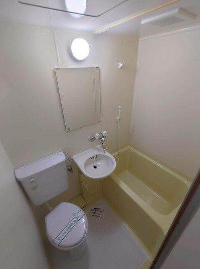 青木アパートメントの浴室