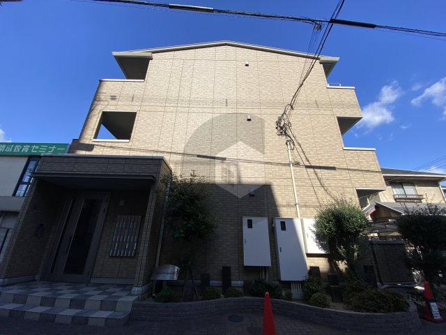 セジュールオッツ八戸ノ里の外観