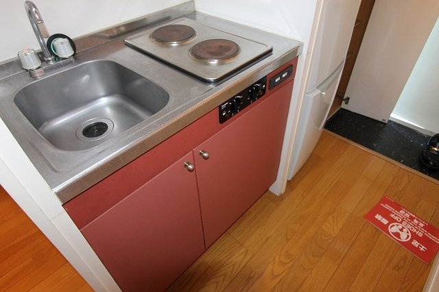 レオパレスＷｉｎｇ　Ｋのキッチン