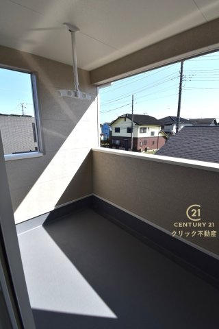 Cradlegarden　 ひたちなか市平磯遠原町　第2　3のバルコニー|インナーバルコニーなので、外出中の突然の雨でも安心してお洗濯ものを干しておけます！