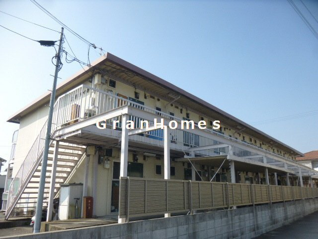 上野ハイツの外観