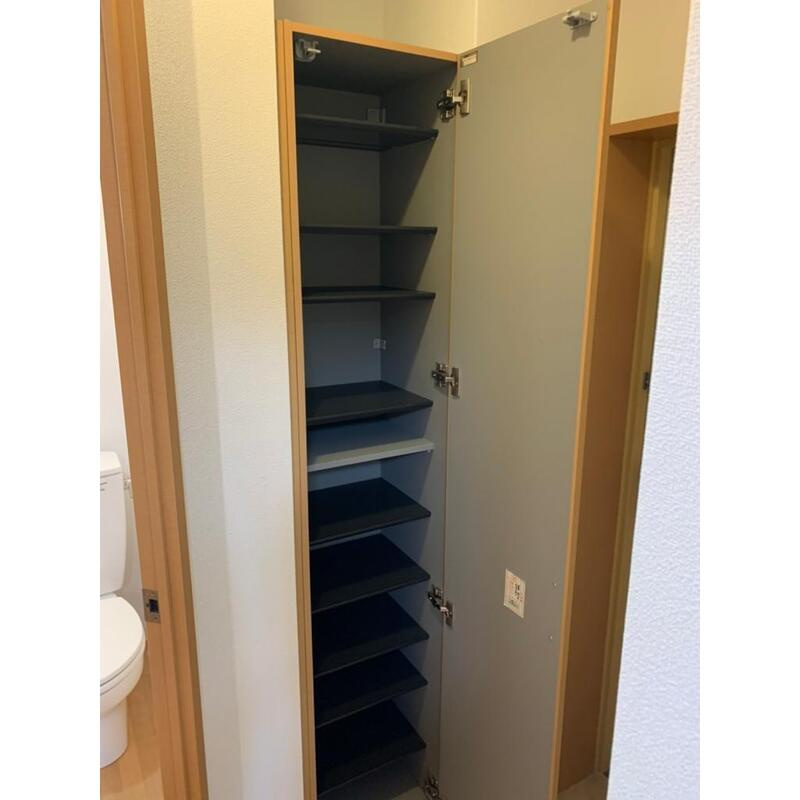 リタコートの収納