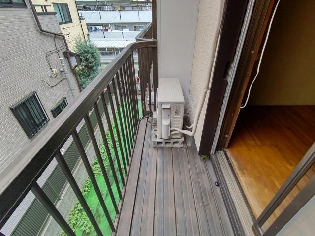 片山コーポラスのバルコニー