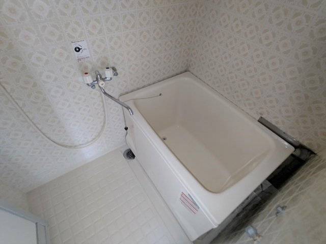 片山コーポラスの浴室