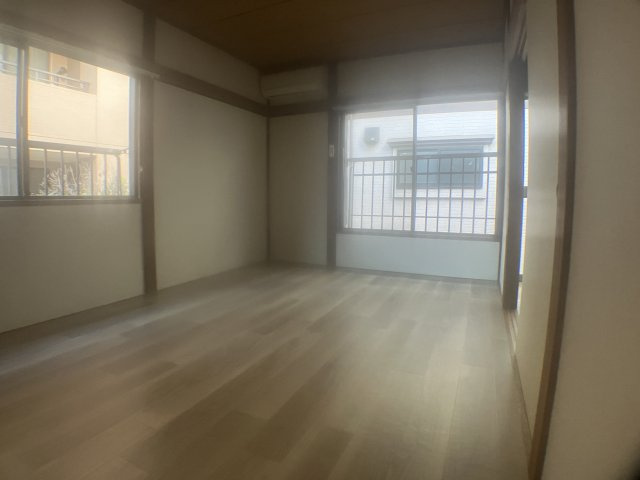 片山コーポラスの寝室