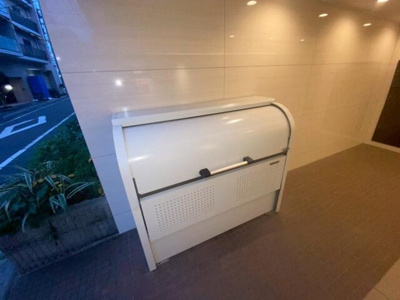 【その他共用部分】 | ＣＲＥＡＬ住吉 | ゴミ置場 