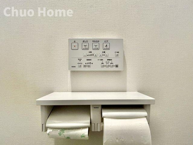 ニックハイムお花茶屋のトイレ|【ウォシュレット】清潔に使いたいお手洗いには最適な設備です。もちろんウォームレットも標準装備です。