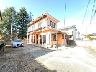 【外観】 | 中央市山之神 大変綺麗な建物 オール電化中古戸建 車3台