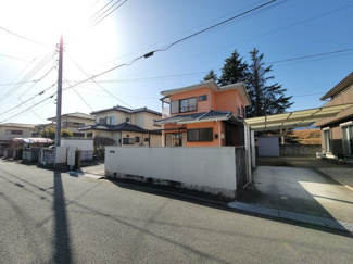 【前面道路含む現地写真】 | リバーサイドタウンの一角です。