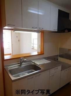 【キッチン】 | ジラソーレ | コンパクトなキッチンで掃除もラクラク