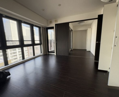 【居間・リビング】 | 横濱紅葉坂レジデンス弐番館