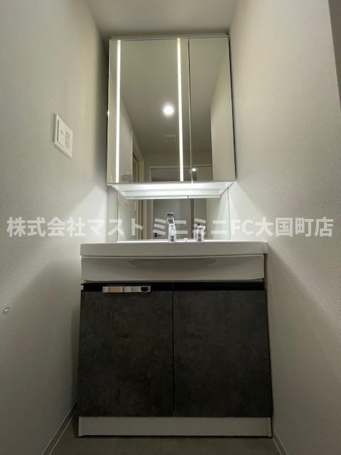 gm KOHAMAの洗面所