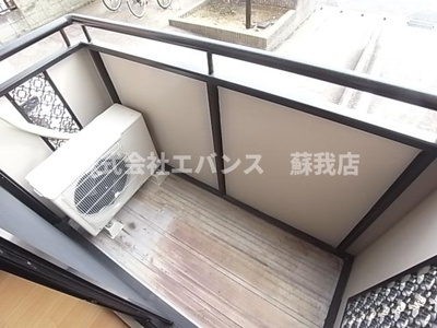 【バルコニー】 | ルミエール末広 | 開放的で明るい空間を演出してくれるバルコニーです