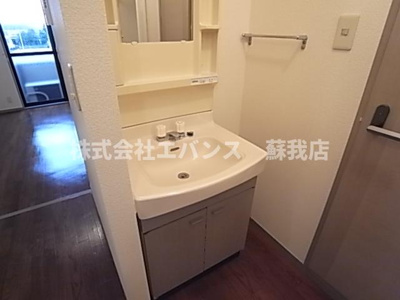 【洗面所】 | ルミエール末広 | コンパクトで使いやすい洗面所