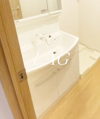 【洗面所】 | ブルーレース下鶴間Ａ | 独立洗面台です。