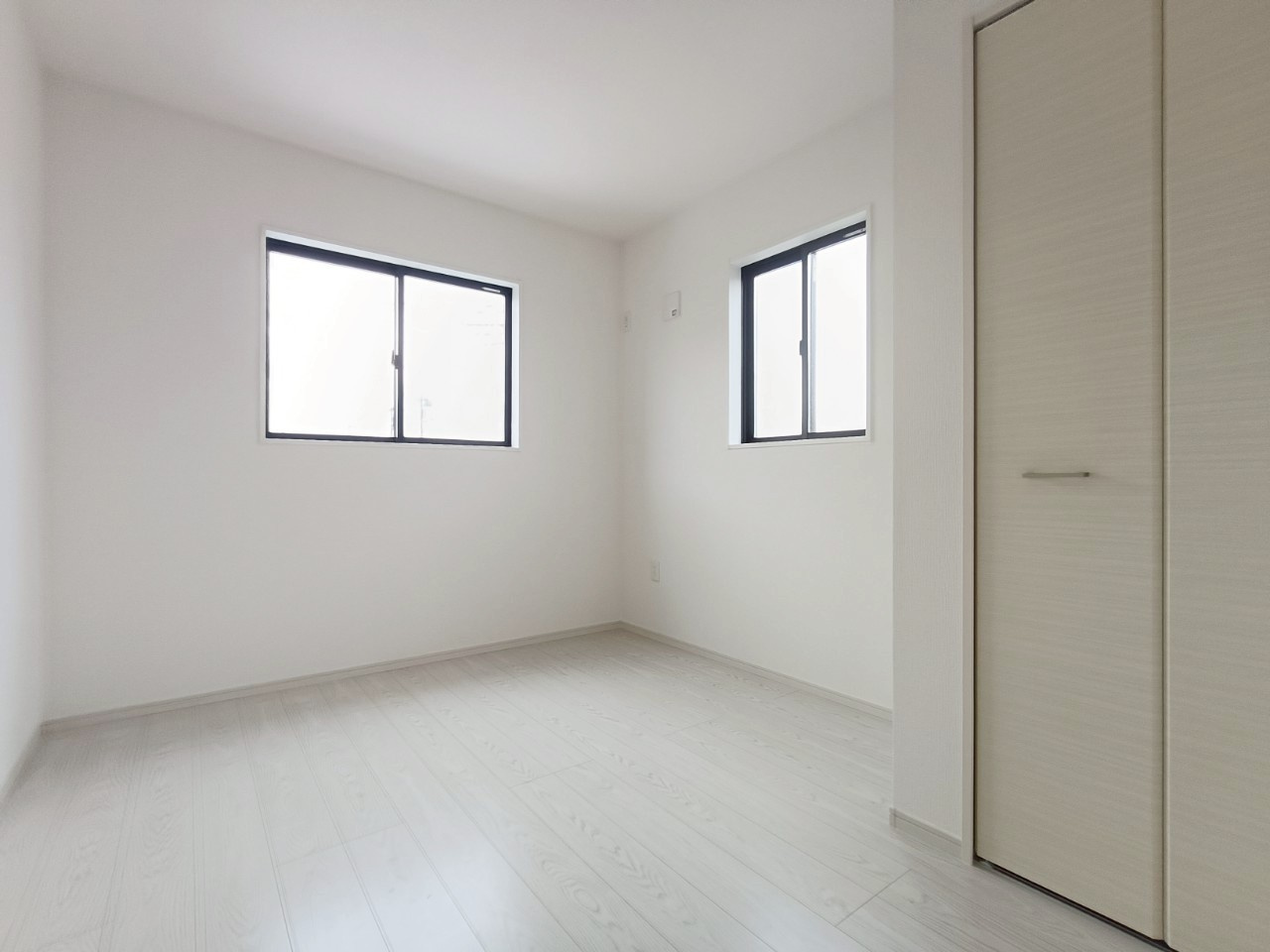 三郷市　戸ケ崎1丁目　新築戸建　全4棟の洋室|施工例です