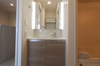 【洗面所】 | セレウィータ栄町