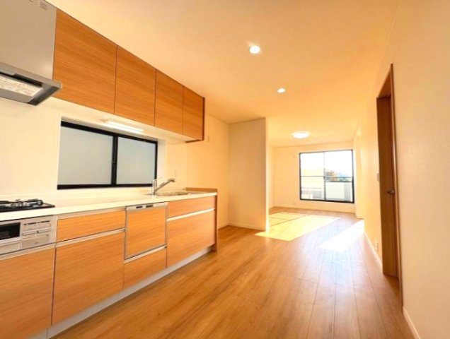 神戸市垂水区美山台1丁目のキッチン|壁付キッチンなのでリビングを広々使えます！