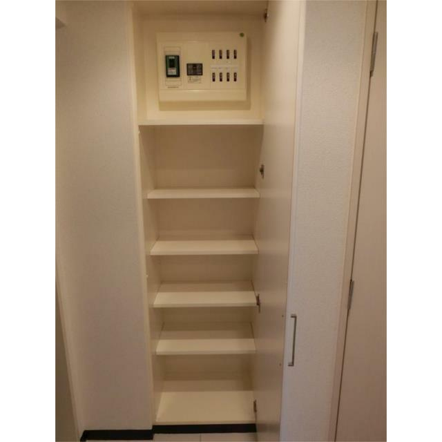 デュオ・スカーラ浅草国際通りの収納