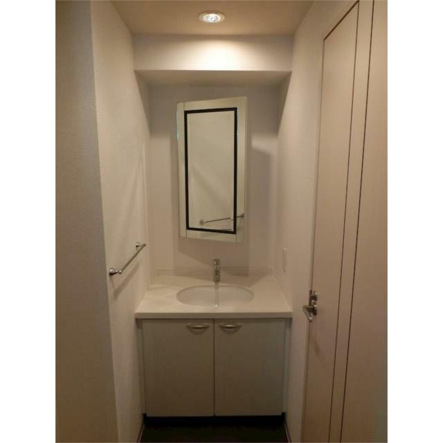 デュオ・スカーラ浅草国際通りの独立洗面台