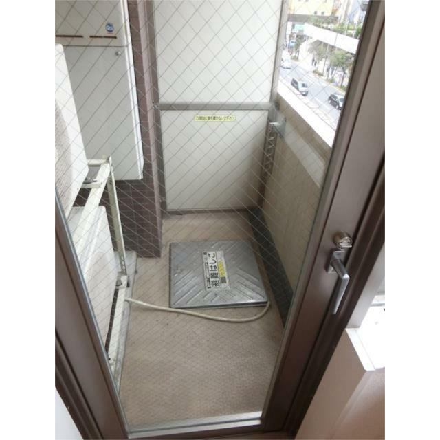 デュオ・スカーラ浅草国際通りのバルコニー