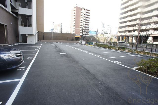 エスヴェール北梅田の駐車場