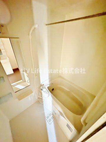 東大和市芋窪５丁目のアパートの浴室