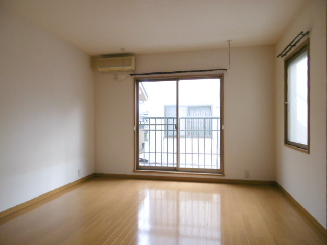 パルコート・Ｓの居間・リビング|居室1