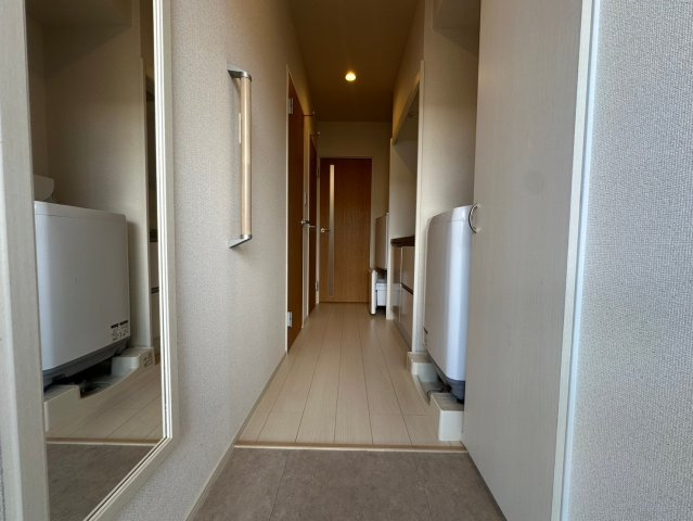 クレイノサウザンドリバーの玄関